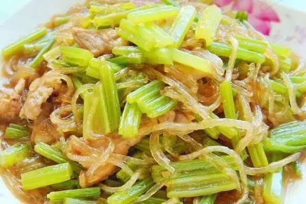 羊肉芹菜细粉