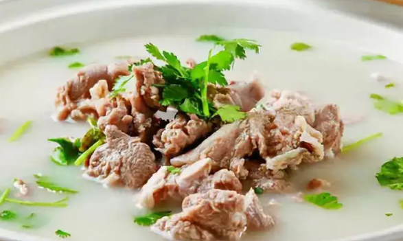 冬至羊肉粉汤的做法